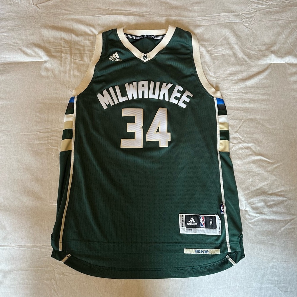Men’s Milwaukee Bucks NBA Giannis Antetokounmpo Jersey